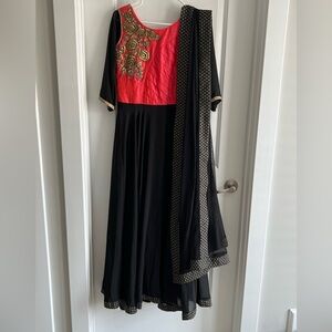 Indian / pakistani party dress / kurta set